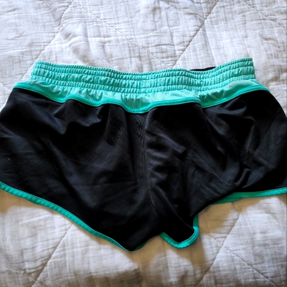 Woman's Nike Shorts - Picture 3 of 3
